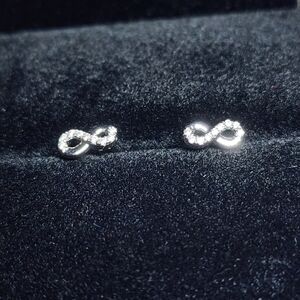 Kay Jewelers 14k White Gold & Diamond Infinity Earrings